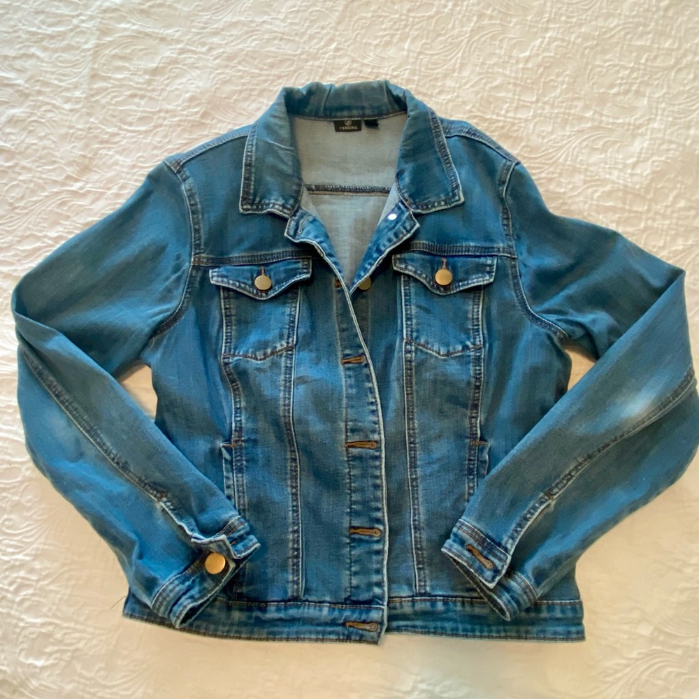 Versona Classic Blue Denim Jacket Large